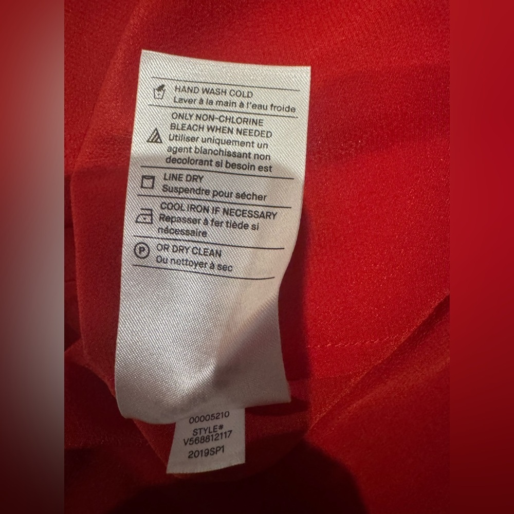 Vince Silk Band Collar Blouse Adobe Red Long Sleeve Minimalist Size M - Picture 11 of 12